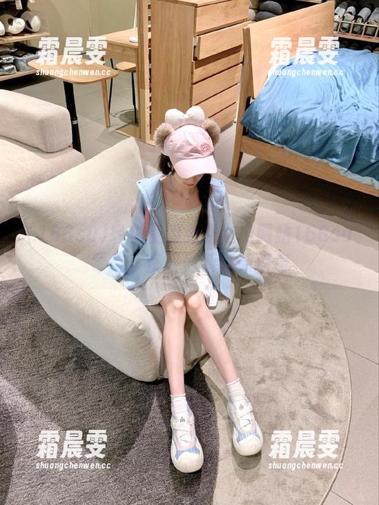 轻松使用免费吃瓜网站166su导航,获取最新更新信息 轻松使用免费吃瓜网站166su导航,获取最新更新信息