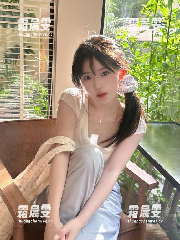 登录17一起吃瓜,带你一起走上吃瓜线路的欢乐之旅! 登录17一起吃瓜,带你一起走上吃瓜线路的欢乐之旅!