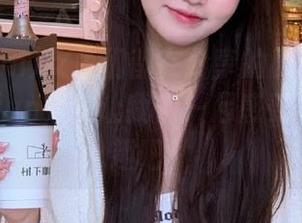 女生们都在分享的秘密秘笈——355.fun，快让我们一起感受吃瓜的乐趣吧！