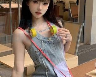 吃瓜爱好者必备，快来“51.cn”app收藏精彩内容，分享给好友一起追！