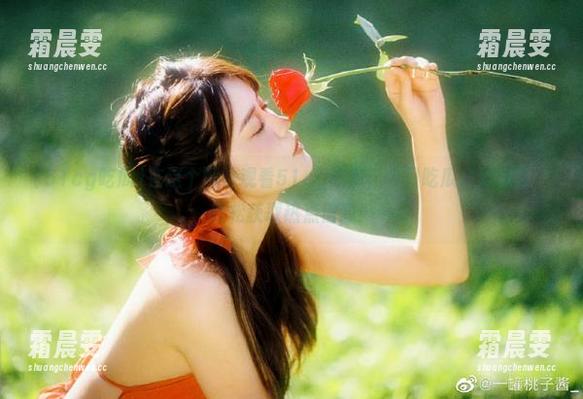 在这个网站观看51cg吃瓜,今日吃瓜特别推荐,轻松获取热点信息! 在这个网站观看51cg吃瓜,今日吃瓜特别推荐,轻松获取热点信息!