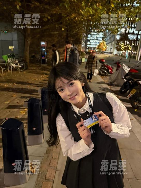 不容错过的51吃瓜今日吃瓜入口4,直达热门话题,苹果版畅享! 不容错过的51吃瓜今日吃瓜入口4,直达热门话题,苹果版畅享!