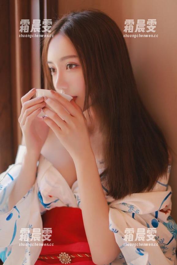 当你打开“cgw”的网页,链接里的吃瓜新闻瞬间抓住你的笑点! 当你打开“cgw”的网页,链接里的吃瓜新闻瞬间抓住你的笑点!
