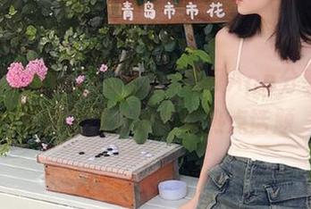 zztt740.ccm吃瓜App分享丰富多彩的娱乐吐槽与热点话题