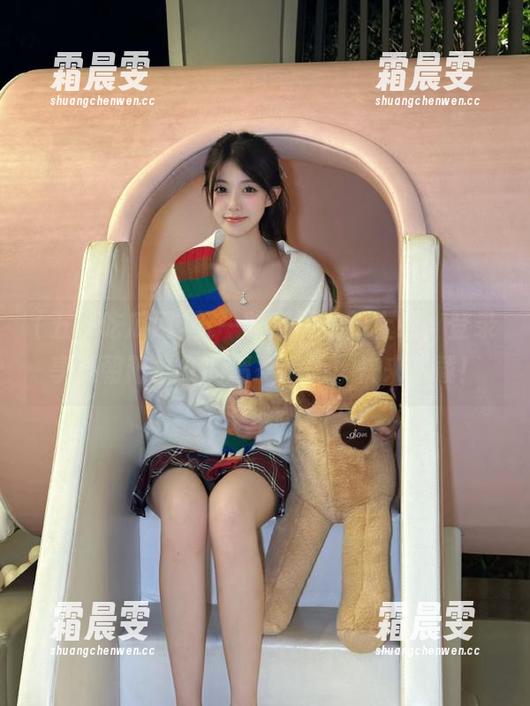 五一吃瓜网全新上线,登录享受朝阳群众的精彩瓜闻,快来下载! 五一吃瓜网全新上线,登录享受朝阳群众的精彩瓜闻,快来下载!