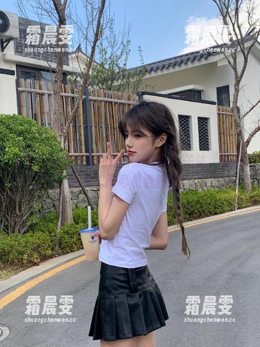 想知道最新八卦?关注“吃瓜头条”即可免费获取! 想知道最新八卦?关注“吃瓜头条”即可免费获取!