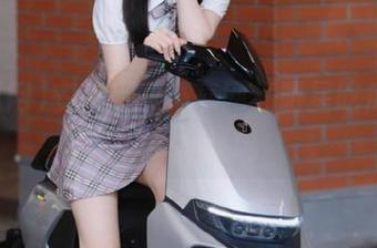 安卓用户畅享网红明星吃瓜网永久热点资讯