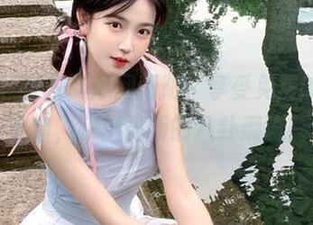 来吃瓜网朝阳，享受免费的实时更新，跟上最新的八卦潮流！