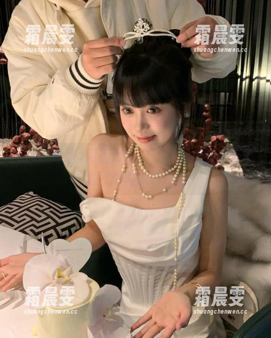 用国产黑料导航,在线揭开明星背后的黑料真相 用国产黑料导航,在线揭开明星背后的黑料真相
