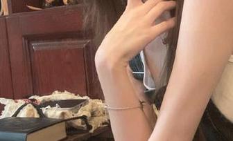 下载“黑料不打烊”，开启你的独家八卦线路之旅！