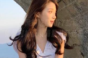 黑料吃瓜网77的秘密传送门：如何轻松获取海量八卦信息？