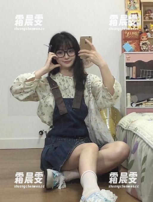 “黑料社区在线”里的秘密,妹子们你们都听说了吗? “黑料社区在线”里的秘密,妹子们你们都听说了吗?