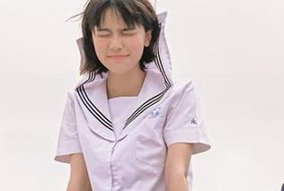 在“黑料网在线”登录后，如何找到最热的八卦新闻？